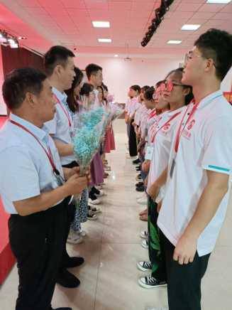 “青蓝之约”教师结对典礼