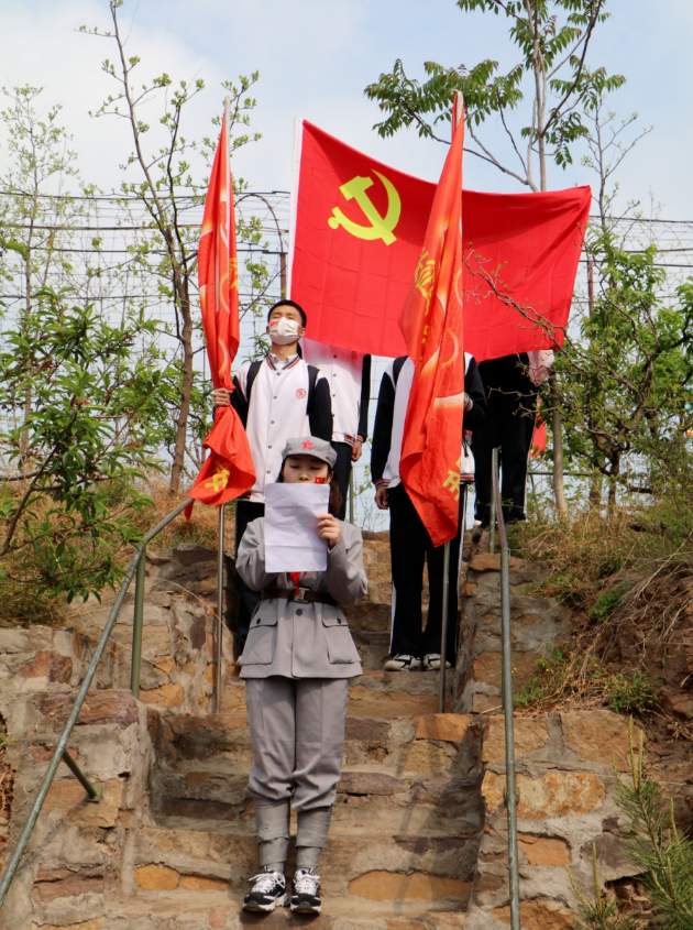 青春向党，筑梦远行——高一年级举行“重走长征路”远足活动